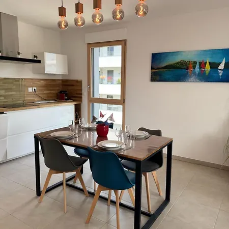 La Parenthese Du - View And Private Parking 4 公寓